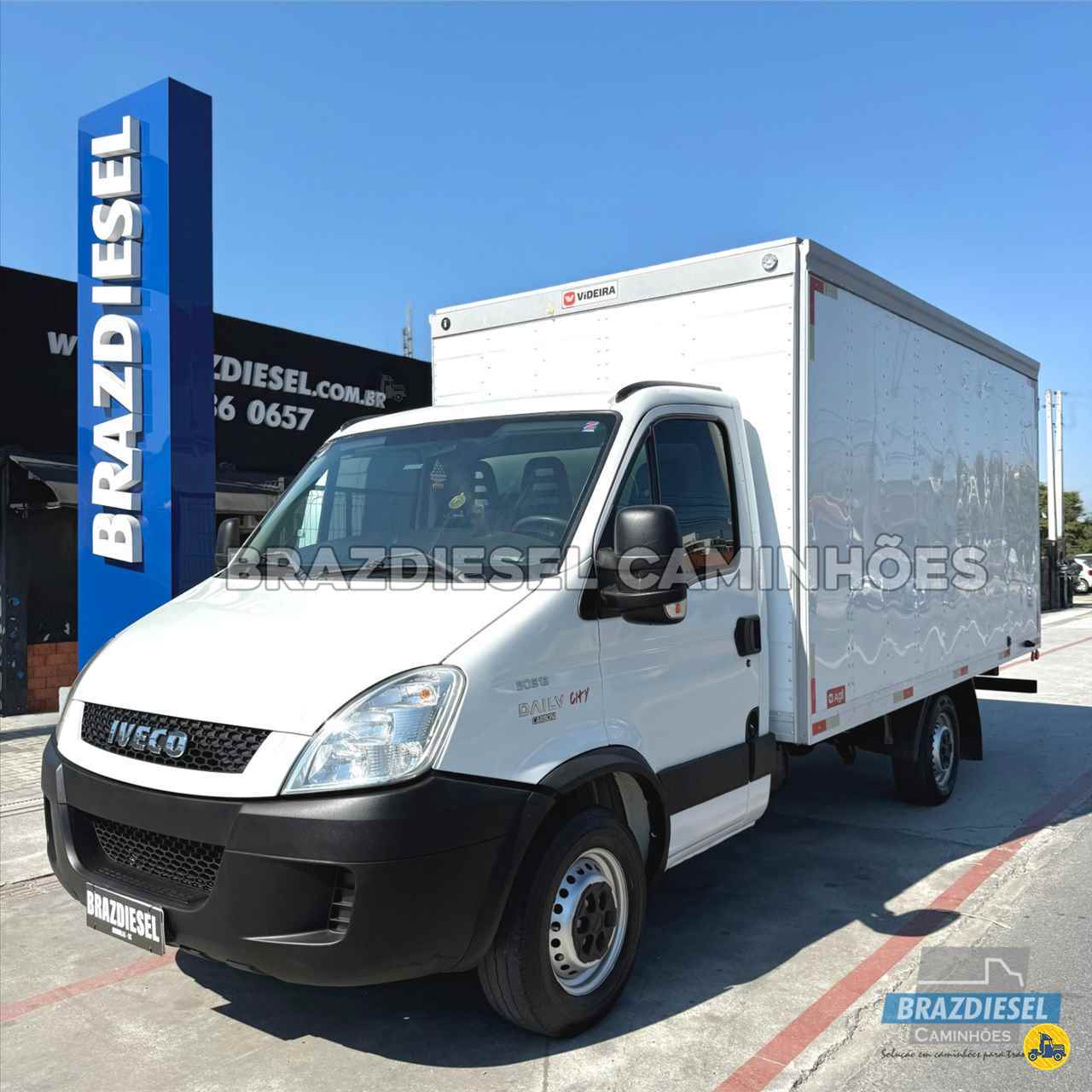 CAMINHAO IVECO DAILY 30s13  Baú Furgão 3/4 4x2 Brazdiesel Caminhões JOINVILLE SANTA CATARINA SC